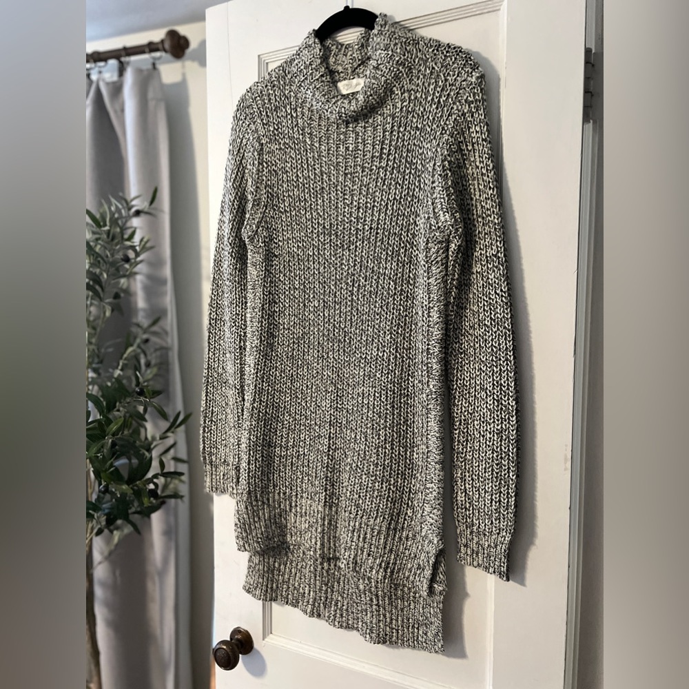 BB Dakota Long Line Knitted Sweater
